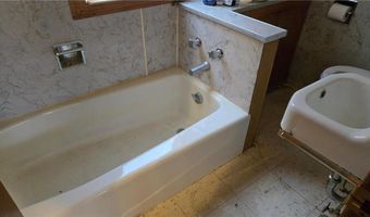 814 14th Ave SE, Austin, MN 55912