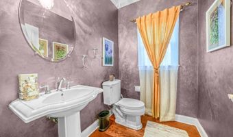 8 Hemingway Dr, Alexandria Twp., NJ 08848