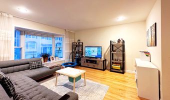 15 Scuppo Rd 504, Danbury, CT 06811