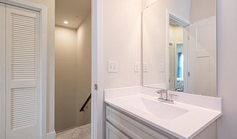 8626 S PARK Dr 6, Berlin, MD 21811