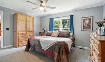 29636 Lakeside Dr, Albemarle, NC 28001