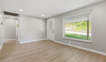 609 Monaca Rd, Aliquippa, PA 15001