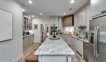 836 Long Leaf Cir, Brandon, MS 39042