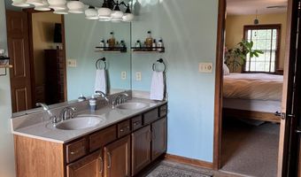 208 MONTCLAIR Ct, Hagerstown, MD 21742