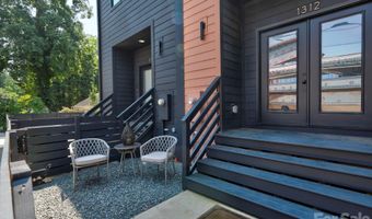 1312 Carolyn Dr, Charlotte, NC 28205