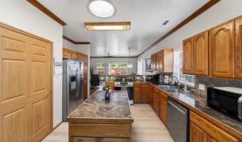 517 ROSICHELLI Dr, Brookings, OR 97415