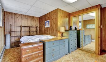 4905 Roger Dr, Anchorage, AK 99507
