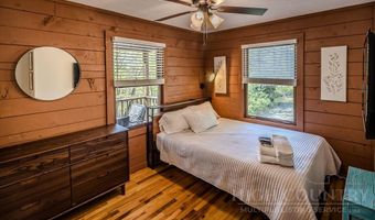 239 Dutch Treat Rd, Banner Elk, NC 28604