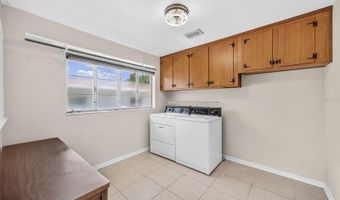 3206 ARDSLEY Dr, Orlando, FL 32804