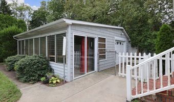 23 Mathiasen Pl, Aberdeen, NJ 07747