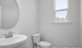 559 Whinfield Pl, Aberdeen, NC 28315