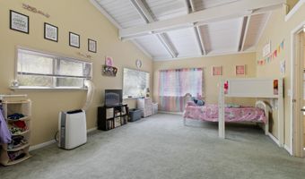 1293 Starveout Creek Rd, Azalea, OR 97410