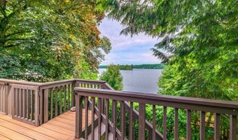 2100 Lakeside Dr, Alloway, NJ 07422