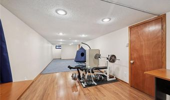 948 Norwood Ave, Anoka, MN 55303