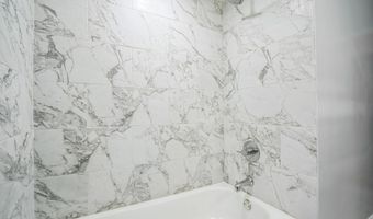 3529 GLENMORE Ave, Baltimore, MD 21206