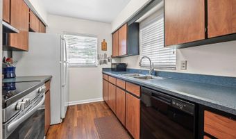 1877 RIVEREDGE Dr, Astor, FL 32102