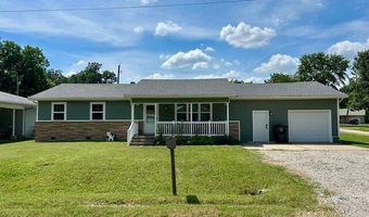 200 S Karner Ave, Altamont, KS 67330