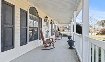 217 Collier Dr, Albertville, AL 35951