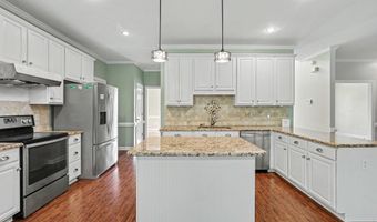 3704 Highland Creek Dr, Apex, NC 27539