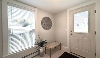 231 Third St, Bangor, ME 04401