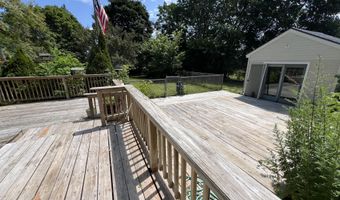 277 Pearl St, Bangor, ME 04401