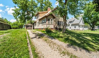 2921 Wood St, Ames, IA 50014