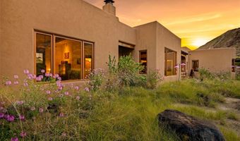 34 Rincon Canada, Abiquiu, NM 87510