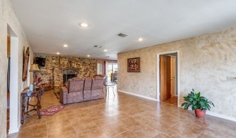 300 County Road 324, Adkins, TX 78101