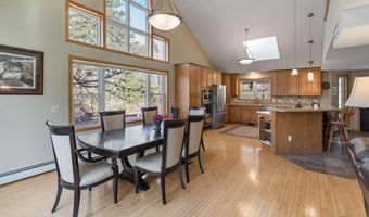 1342 Stagecoach Trl S, Afton, MN 55001