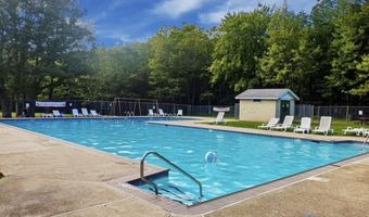 41 Watauga Ln, Albrightsville, PA 18210