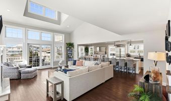 141 30th St, Avalon, NJ 08202