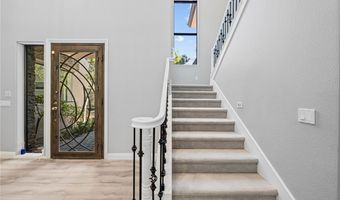 29 Soaring Bird Ct, Las Vegas, NV 89135