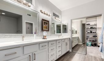 333 N PENNINGTON Dr 15, Chandler, AZ 85224