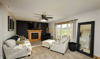 1643 Rutherford Ct SW, Altoona, IA 50009