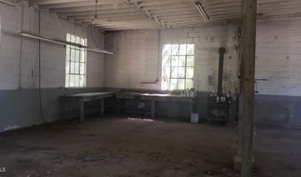 308 N Commerce St, Aulander, NC 27805