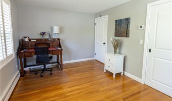 5 Colony Dr, Johnston, RI 02919