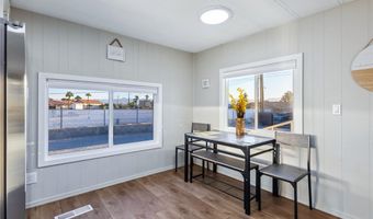 437 Riverfront Dr, Bullhead City, AZ 86442