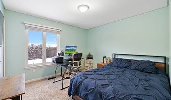 3373 Glover Rd, Almont, MI 48003