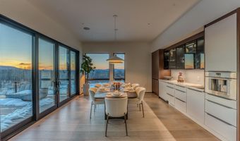 289 Ledgewood Dr, Bethlehem, NH 03574