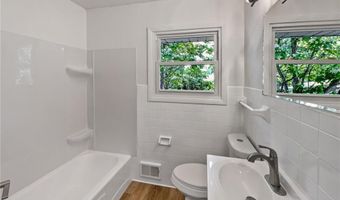 926 38th Ave, Anoka, MN 55303