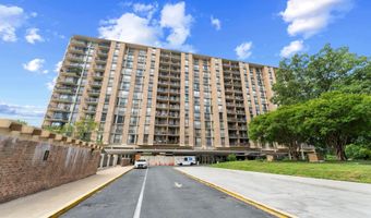 4600 S FOUR MILE Dr S 927, Arlington, VA 22204