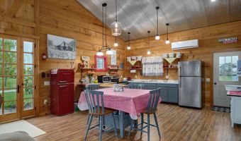 14260 Lawrence 1180, Aurora, MO 65605