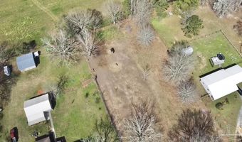 2259 E Laurel St, Atmore, AL 36502