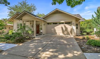 815 Creek Stone Way, Ashland, OR 97520