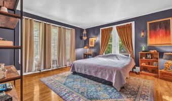 21 Laurel Ave, Auburn, ME 04210