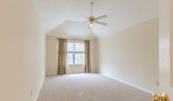 390 Blair Cir, Aurora, OH 44202