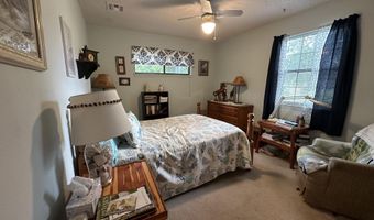 122 Riverview Dr, Anderson, MO 64831