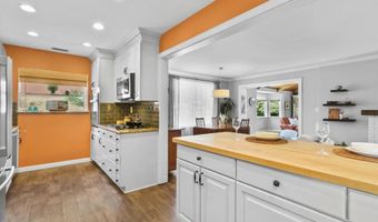 4331 Helix Canyon Dr, La Mesa, CA 91941