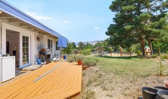 376 Crowson Rd, Ashland, OR 97520