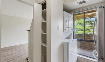 8604 VILLAGE Way 04/8604F, Alexandria, VA 22309